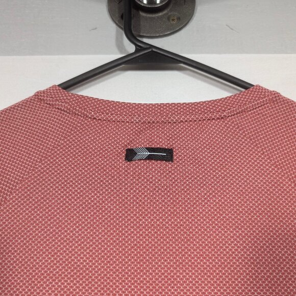 NEW Oiselle Flyout Shirt 6 or 8 Watch View Long Sleeve Running Top Rose Pink S - Picture 7 of 16